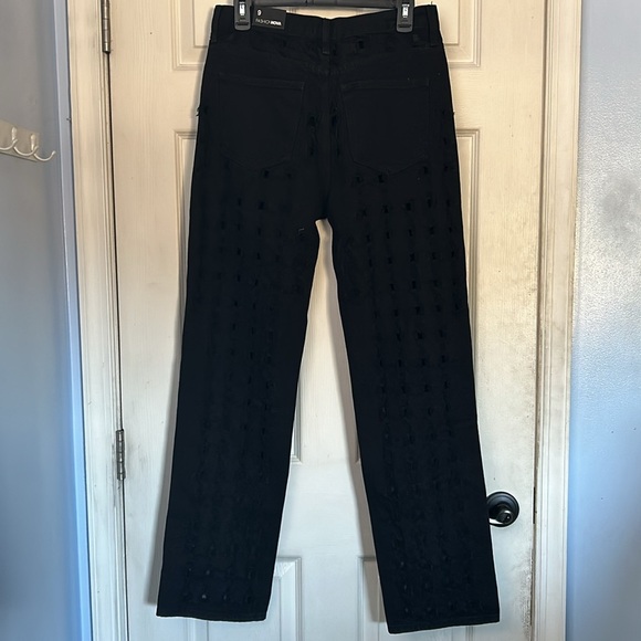 NWT Fashion Nova black driving me wild ripped straight leg jeans - Picture 4 of 6